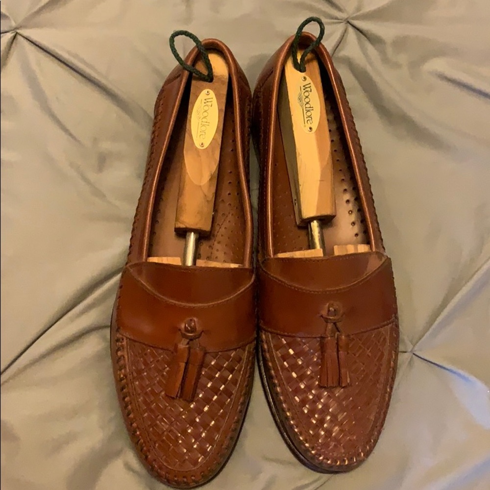 Caramel/Brown Dress shoes